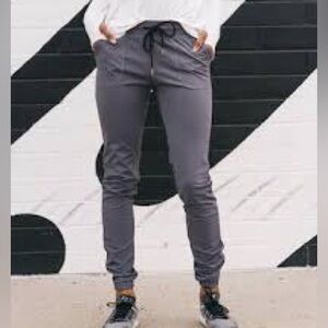 Zyia Active Ascend Joggers- Dark Grey- Size XL